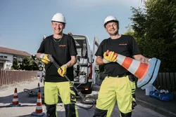 Kranarbeiten mit Schalengreifer für Sand und Kies in Dingolfing